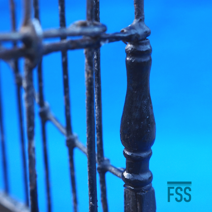 Dewar show cage baluster-FSS